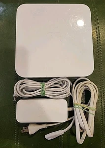Apple Wireless A1408 AirPort Express Base Station Extreme Wi-Fi Router Complete  - Picture 1 of 4