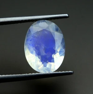 Natürlicher Regenbogen Mondsteinschliff facettiert blau Feuer Edelstein ovale Form 3,70 ct - Bild 1 von 3