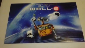 Disney Store Pixar WALL-E Juego de Litografías con 4 Litografías Exclusivas NUEVO en Carpeta - Imagen 1 de 7