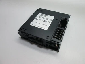 GE Fanuc IC693MDL646C Series 90-30 Input Module 24VDC 16PT Pos/Neg Fast - Picture 1 of 5