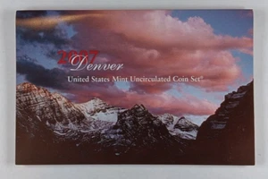 2007d Uncirculated Coin Set U.S Mint Government Packaging OGP - Picture 1 of 2