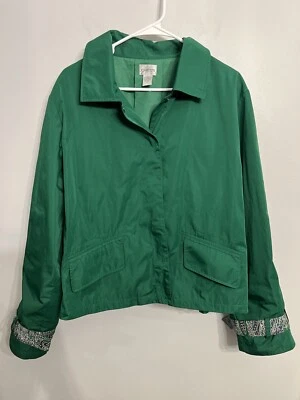 Chaqueta de Lluvia Ligera Chico’s Recortada Kelly Verde Paisley Ribete Talla 3 XL Foto 1 de 4