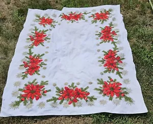 Vintage Christmas Tablecloth Poinsettia Starburst MCM 52" x 59" - Picture 1 of 8