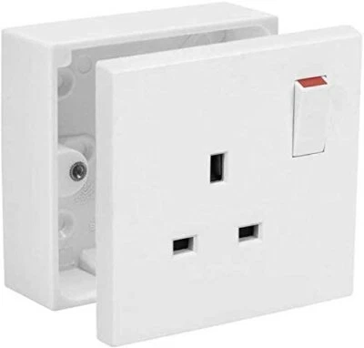 1 GANG SINGLE 13A WALL SWITCH SWITCHED SOCKET PLUG AND BOX WHITE PLASTIC SQUARE  - Image 1 of 3