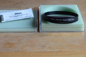 Filtro Polarizador Circular Nikon 77mm con Caja - Imagen 1 de 7