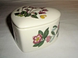 Portmeirion Botanische Gärten Alpenveilchen herzförmige Schmuckschatulle 3 3/4"  - Bild 1 von 5
