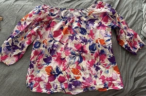 Damen Oberteil/Bluse Gr. XL Blumenmuster - Bild 1 von 6