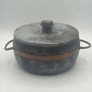 Brazilian Soapstone  2 Qt Stew Pot with Lid Copper Band and Handles 8” - Picture 1 of 9
