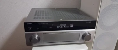 Yamaha RX V3067  11.2 AV-RECEIVER . Netzwerk  - Bild 1 von 4