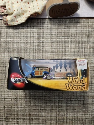 Sealed Wild Wood 1948 Ford & '30s Custom Roadster Set #56925 Hot Wheels 2002 - Image 1 of 4