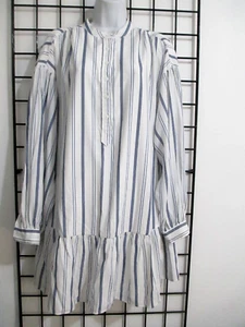 ELIZABETH AND JAMES 🌸 SIZE MEDIUM===BLUE & WHITE STRIPED / OVERSIZED DRESS - Picture 1 of 9
