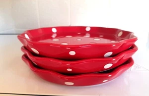 3 x Temptations Ovenware scalloped polka dot plates - Picture 1 of 5