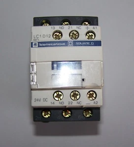 Schneider Electric LC1D12BD Contactor 12A 24VDC 3P 3NO Series Telemecanique - Picture 1 of 5
