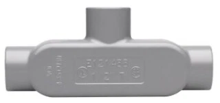 Crouse-Hinds T77-SA, CUERPO DE SALIDA DE CONDUCTO RÍGIDO, 2 1/2 T AL FORMA 7 SALIDA CNDT Foto 1 de 2