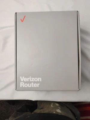 Verizon CR1000A 1000 Mbps 3 Port Wireless Router - White - Image 1 of 4