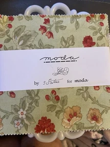 Glacé By 3 Sisters For Moda Rare OOP Charm Pack - Picture 1 of 2