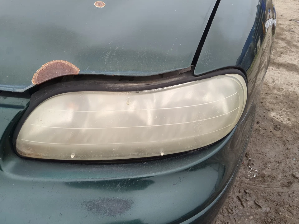 1997-2005 Chevrolet Malibu Driver Left Oem Head Light Headlight Lamp L3LCL - Image 1 of 1