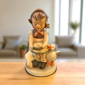 Vintage Goebel Hummel Figur Sei geduldig 197 2/0 TMK5 5" groß 1948 kleiner Chip - Bild 1 von 2