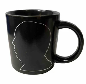 Taza de café negra Alfred Hitchcock - Imagen 1 de 7