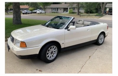 Audi Cabriolet B3 1991-2000 (tipo 8) conjunto de parrilla delantera OEM Foto 1 de 4