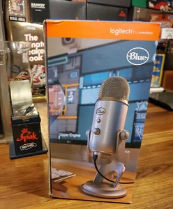 NUOVO Logitech Blue Yeti Streaming Creazione Microfono Kit 988-000103 SPEDIZIONE GRATUITA - Foto 1 di 5
