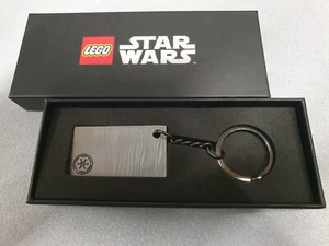 LEGO 5007403 STAR WARS MANDALORIAN BESKAR KEYCHAIN - VIP EXCLUSIVE - MISB - Picture 1 of 1