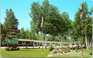1960s MI Postcard Americana Motel Mackinaw City Michigan Unposted Old Sign - Picture 1 of 2