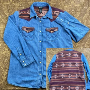 Wrangler Retro Western Shirt Damen Small Pearl Snap Chambray Aztec Patchwork - Bild 1 von 10