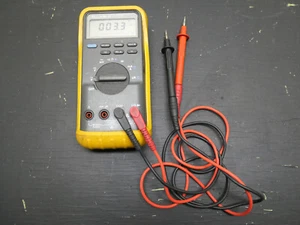 FLUKE 85 True RMS Multimeter - Bild 1 von 6