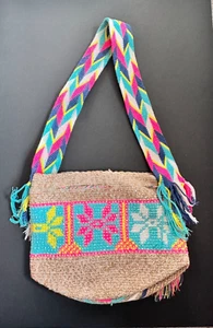 Wayuu Mochila Bag With Rhinestone - Authentic Handmade Colombian Shoulder Bag - Picture 1 of 2