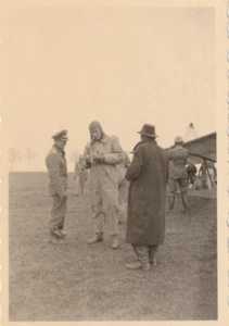 Foto Pilot im Knochensack Startbereit Deutsche Luftwaffe 2WK - Bild 1 von 2