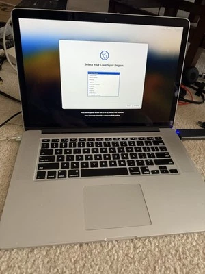 Apple MacBook Pro 15 Retina finales de 2013 2,6 GHz Intel i7 8 GB RAM 256 GB SSD Sonoma Foto 1 de 4