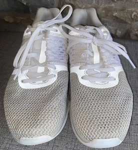 Women’s White Gray Reebok Athletic Running Shoes Sneakers Mesh Low 1Y3502 Size 7 - Picture 1 of 6