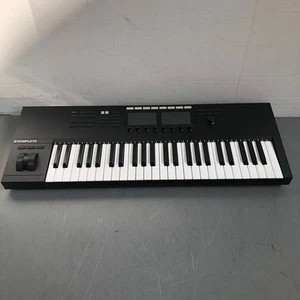 Native Instruments Komplete Kontrol S49 Mk2 49-key Midi Keyboardd - Picture 1 of 2