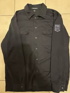 MENS MERCER + METTLE BLACK LARGE BUTTON DOWN XL NFL ON FOX SIDE PATCH - Picture 1 of 6