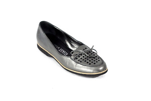 Bottega Veneta Loafer Women Shoes sz 7 Leather Flat Slip on made in Italy bow