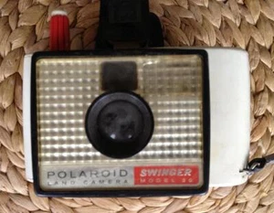 Vintage Polaroid Land Instant Film Camera Swinger Model 20 - Picture 1 of 1