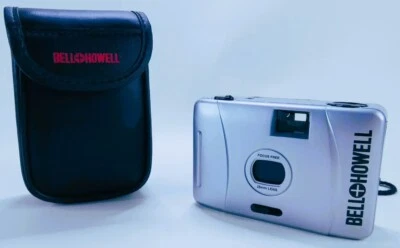 Cámara fotográfica Bell & Howell apuntar y disparar 35 mm lente de 28 mm "sin enfoque" con estuche Foto 1 de 4