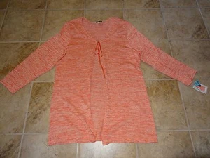 SUÉTER MUJER TALLA 1X CORAL ROSA FRENTE ABIERTO POR GEMILLI **NUEVO CON ETIQUETAS** ¡HECHO EN EE. UU.!! - Imagen 1 de 3