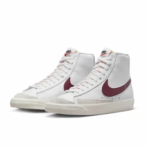EU Größe 44 Nike blazer mid 77 vintage White/Dark Beetroot- Grey   BQ6806120 - Bild 1 von 9
