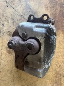 Soporte de actuador Detroit DD15 A4731421240 - Imagen 1 de 8