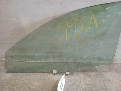 Front Driver Left Door Glass from 2010 Honda CR-V 11902328 - Image 1 of 4