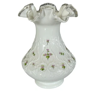 Vintage Fenton Silver Crest Spanish Lace Milk Glass 8" Vase Hand Painted Signed - Picture 1 of 11