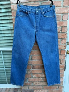Vintage 80s Levis 501 Button Fly Blue Denim Made in USA Jeans Actual 35x32 - Picture 1 of 7