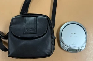 Sony CD Walkman D-NF610 Portable CD Player Atrac3 Plus MP3 FM/AM/TV w Case - Picture 1 of 13