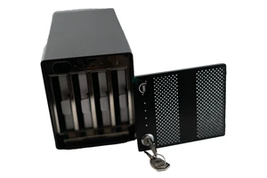 OWC ThunderBay 4 Mini Thunderbolt Enclosure - 2 Thunderbolt Port / 4 SSD bays - Picture 1 of 7