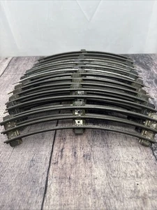 Lionel Train Track 13 Pieces Curved Sections 3 Rail O O27 Varied Condition R1 - Picture 1 of 3