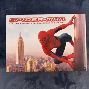Spider-Man Limited Edition Collectors Gift Set | Film, Art, & Box - Bild 1 von 9