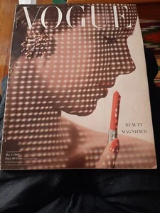 VOGUE 1. Mai 1949 Blumenfeld Beauty Miriam Haskell Penn Jean Patchett Baden sui - Bild 1 von 12