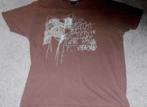 Veece - T-Shirt - Medium - Picture 1 of 7